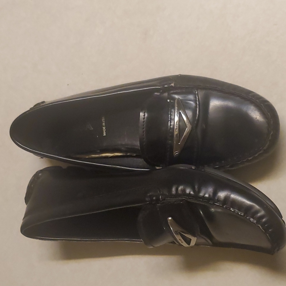 Authentic black leather Prada flats loafers size 36 us 6 - Picture 5 of 12